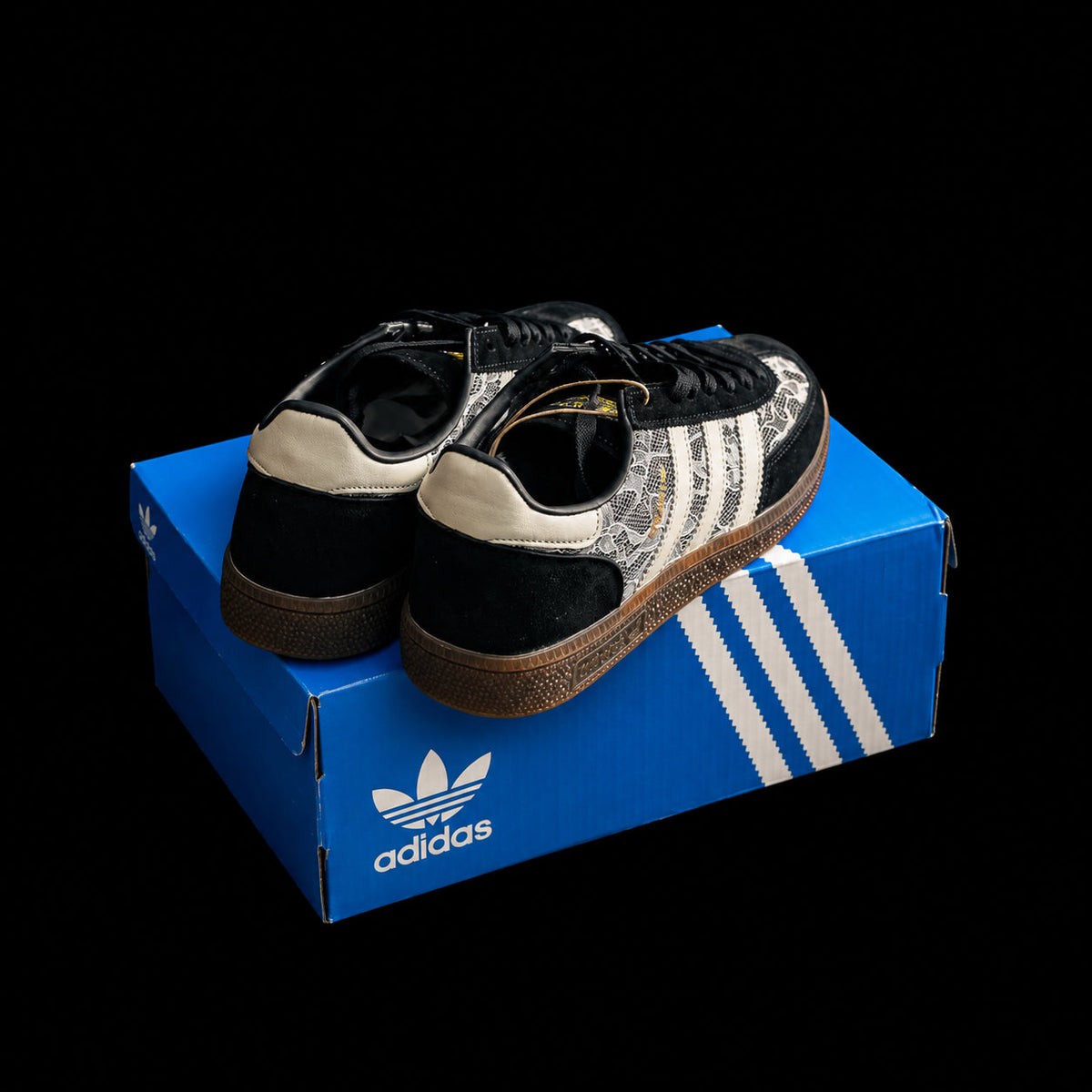 Samba Lace Negra