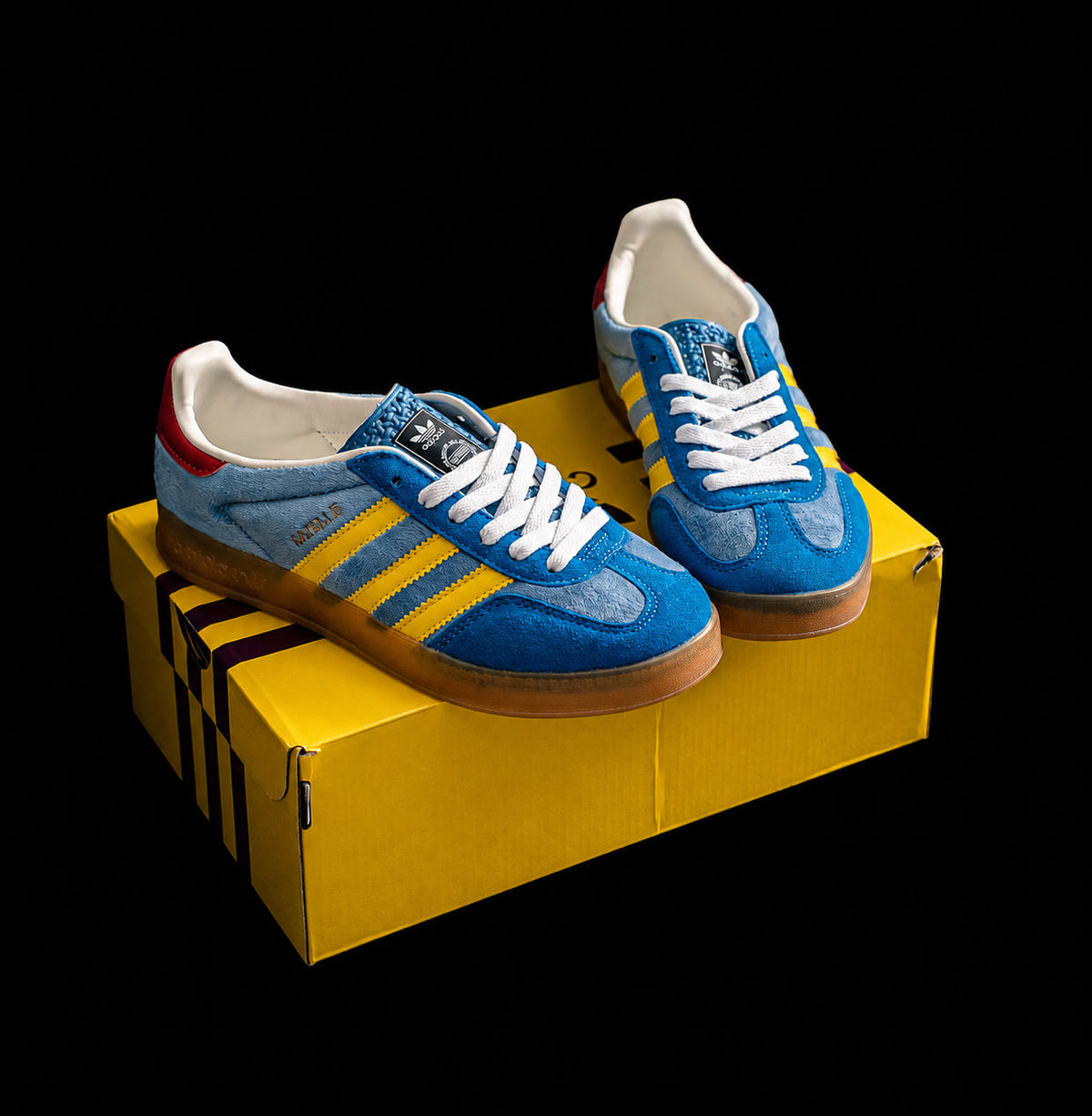 Samba Azul Denim y Amarillo