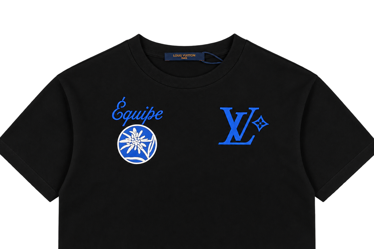 Camiseta Oversize Negra con Doble Bordado "Équipe" Azul — Calidad Premium
